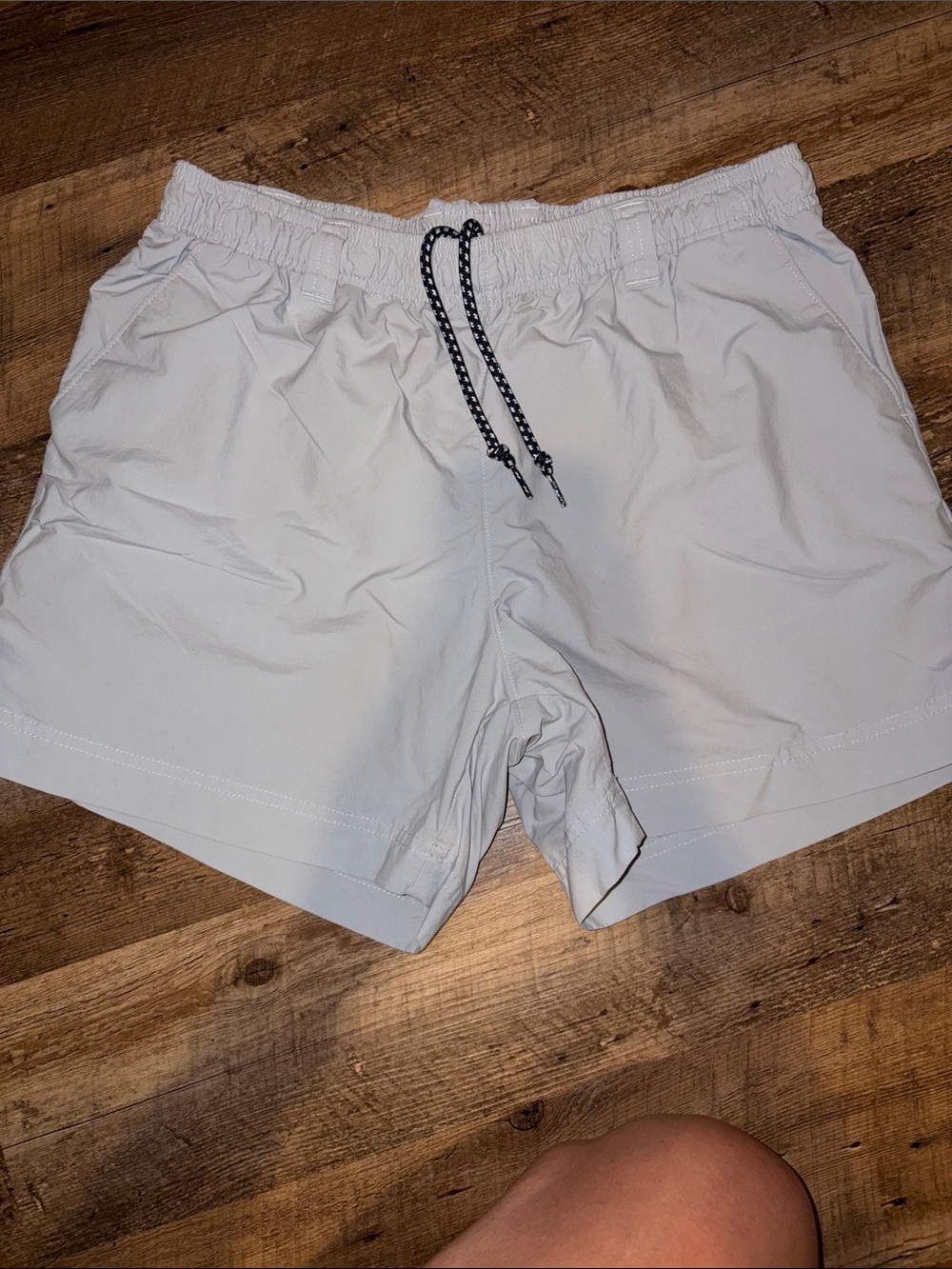 Men’s Columbia shorts Large